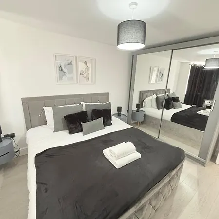 Cosy Modern Flat With Garden Apartment Birmingham Exterior photo